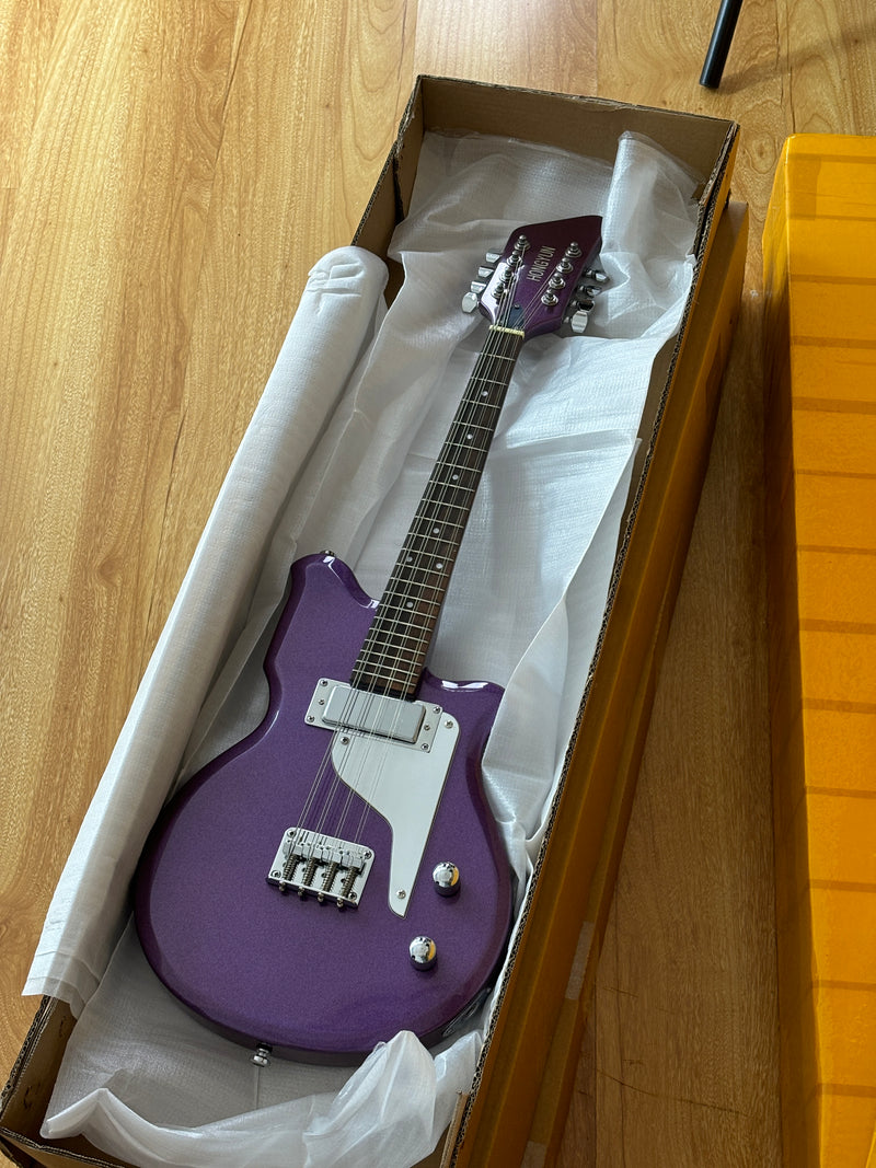 8-String Shorty Solid Body Electric Guitar with Gloss Metallic Purple Finish (HY-2525)