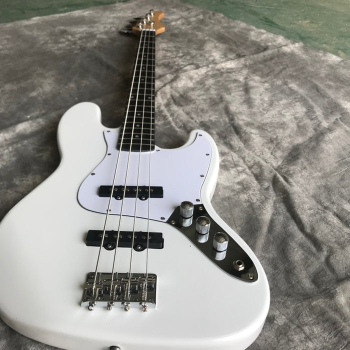 Electric Bass Guitar on Sale (025)