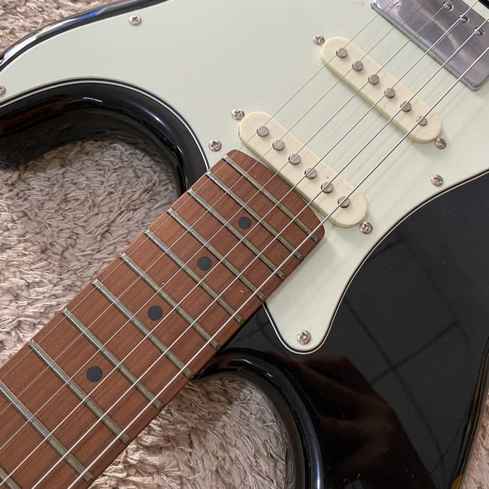 Electric Guitar on Sale (352)