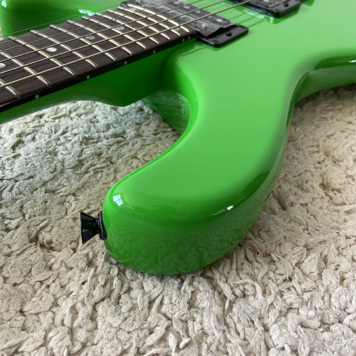 Electric Guitar on Sale (056)