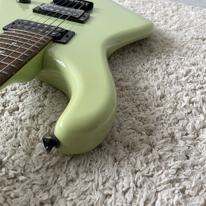 Electric Guitar on Sale (055)