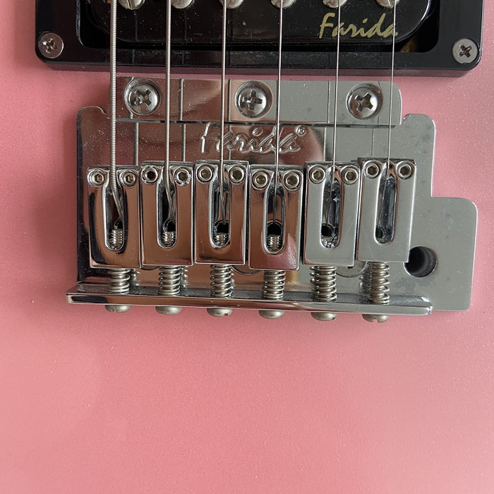 Electric Guitar on Sale (072)