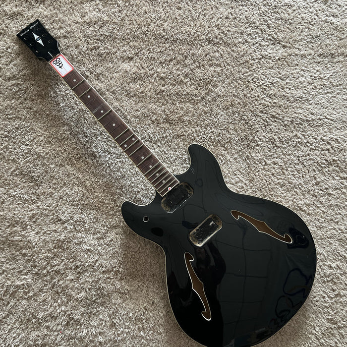 Electric Guitar on Sale (160)