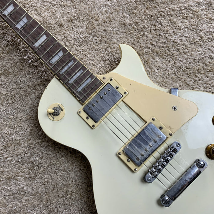 Electric Guitar on Sale (232)