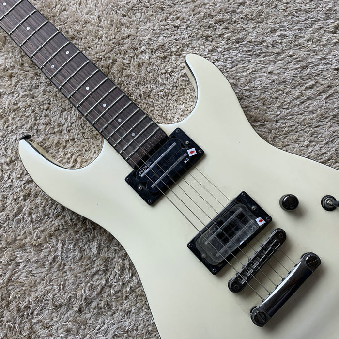 Electric Guitar on Sale (339)