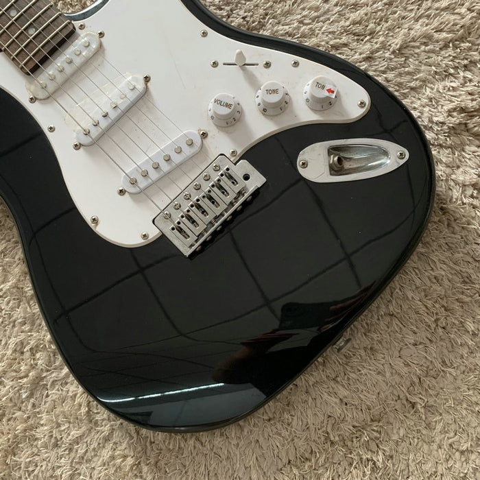 Electric Guitar on Sale (227)