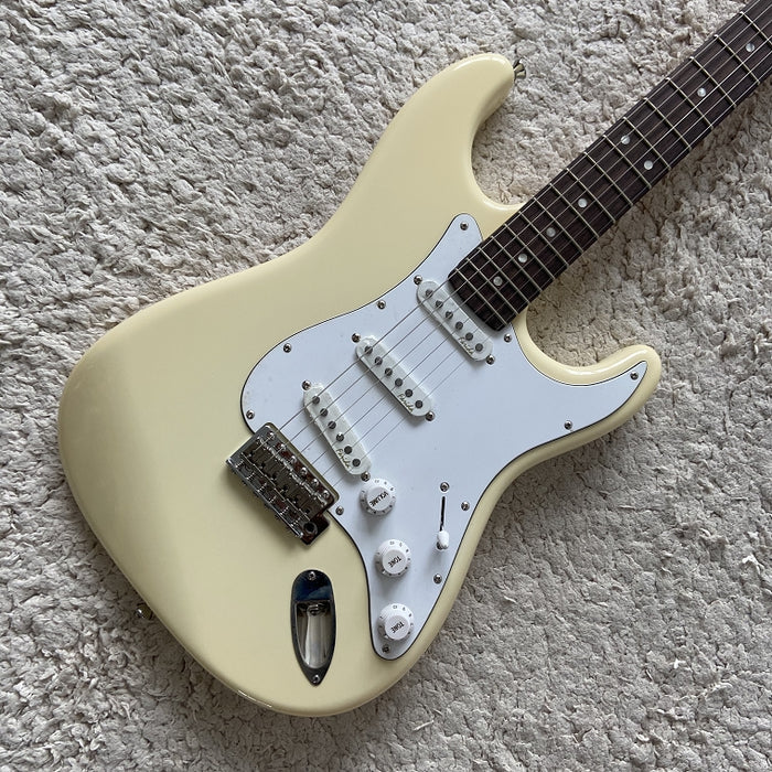 Electric Guitar on Sale (071)