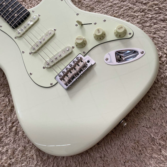 Electric Guitar on Sale (283)