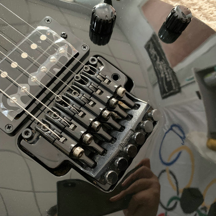 Electric Guitar on Sale (408)