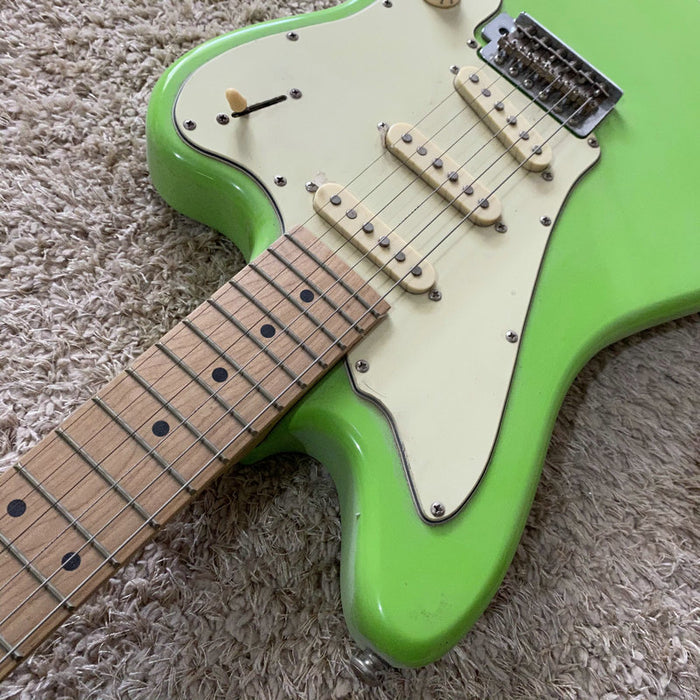 Electric Guitar on Sale (271)