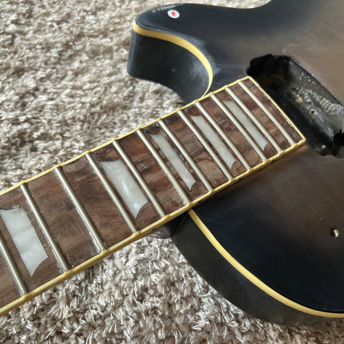 Electric Guitar on Sale (173)