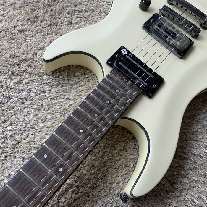 Electric Guitar on Sale (339)