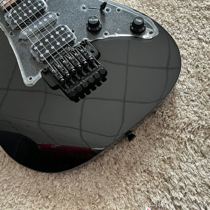 Electric Guitar on Sale (411)