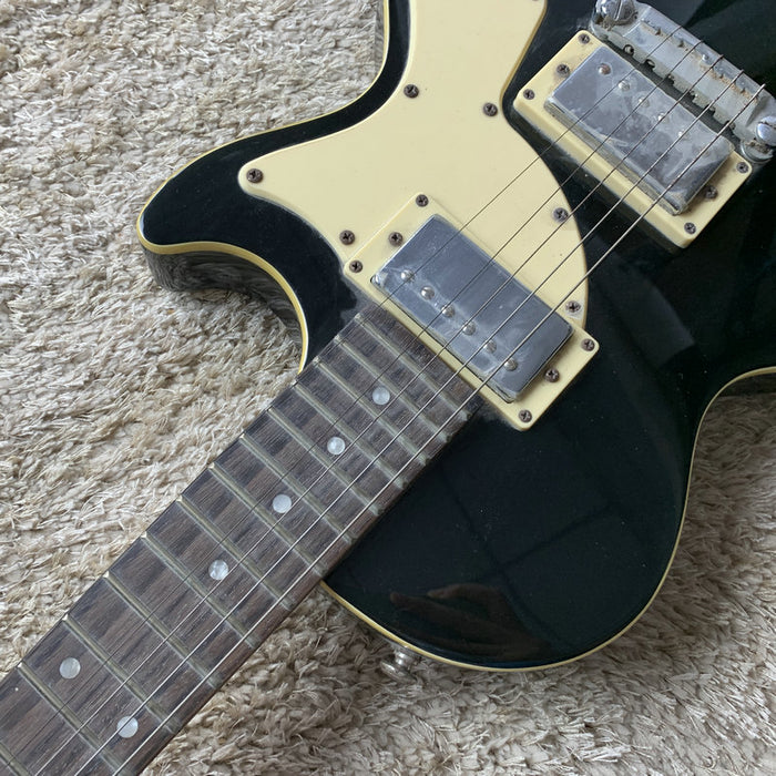 Electric Guitar on Sale (228)