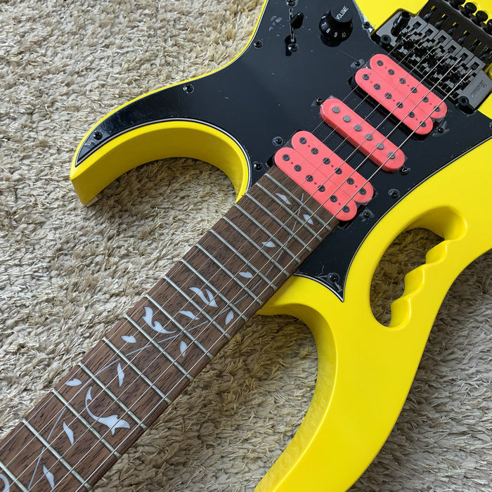 Electric Guitar on Sale (456)